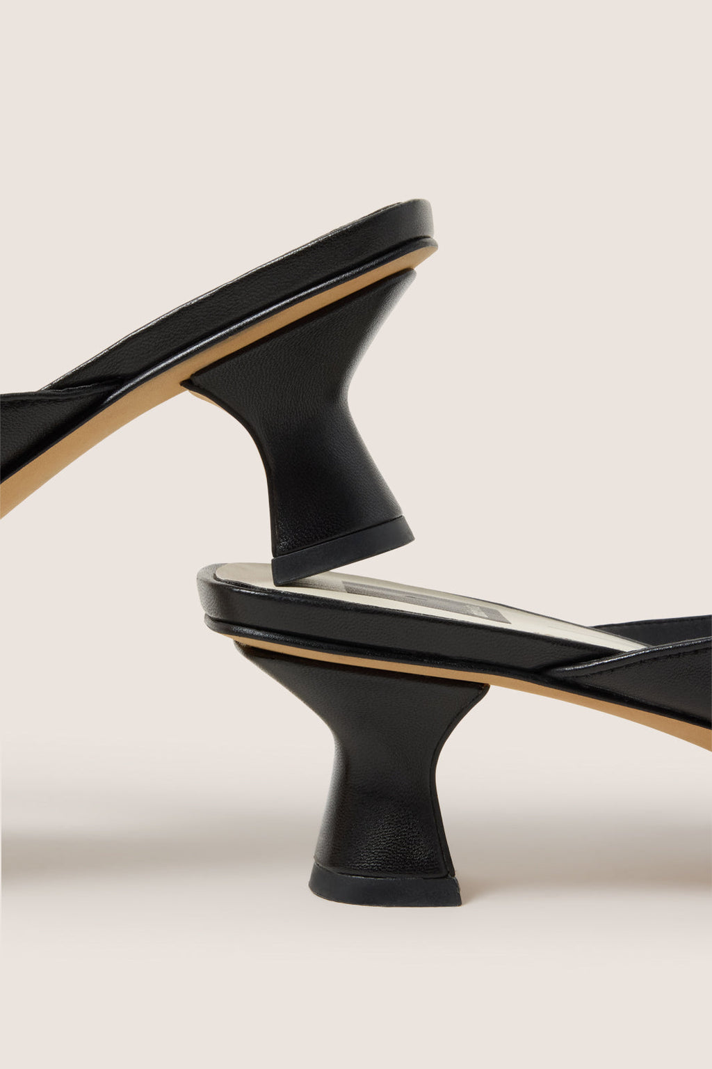 Brevel Heel