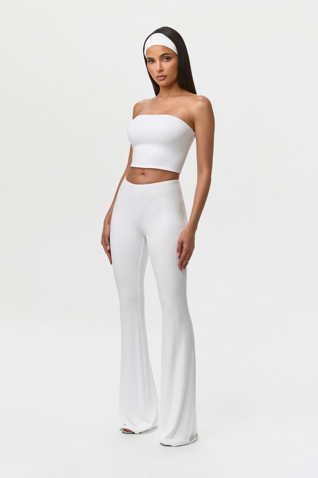 Smooth Bootcut Pants